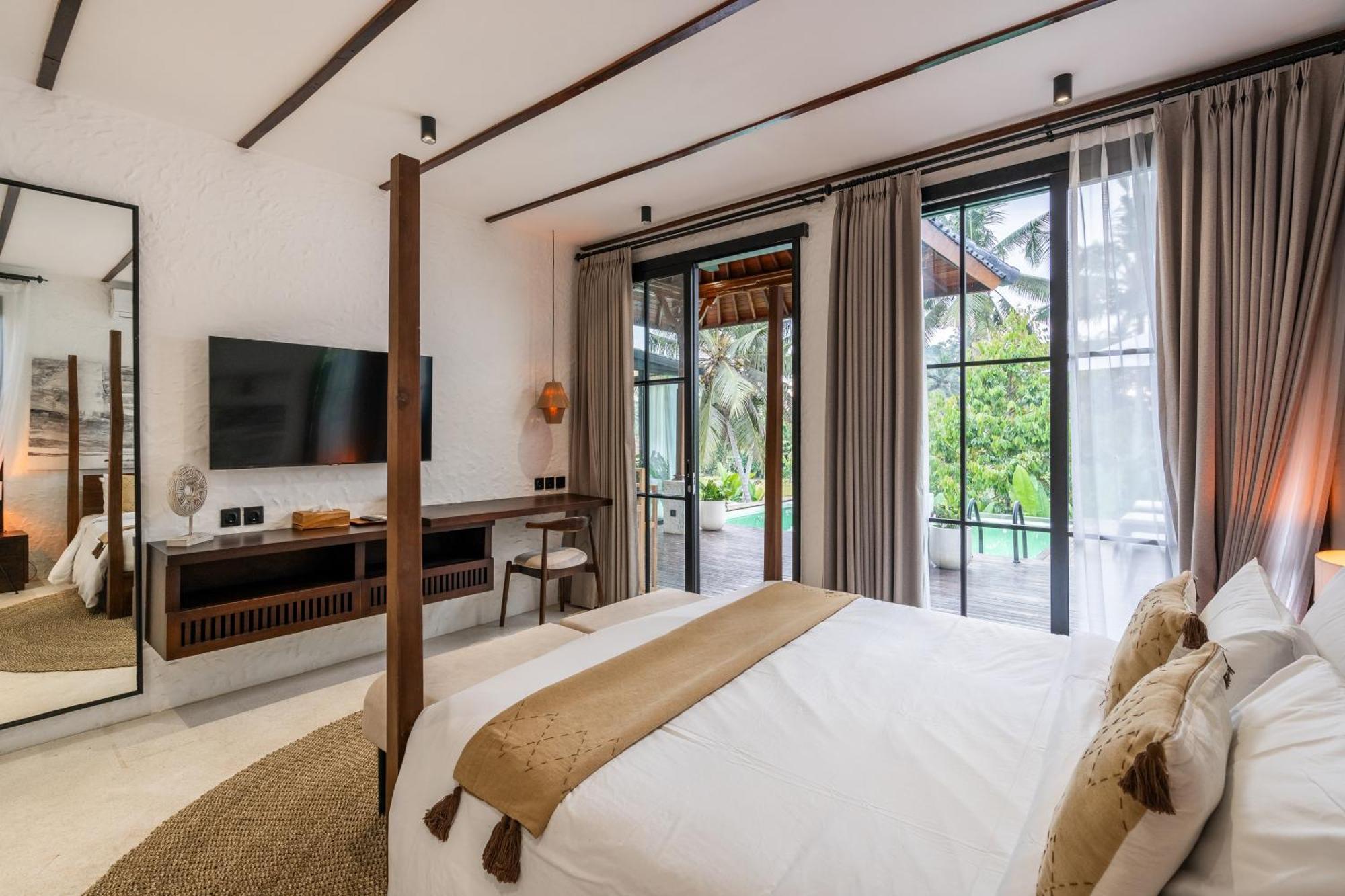 Exclusive New Villa In Ubud - 2Bdr, Massive Pool - Ultimate Luxury Ngoại thất bức ảnh